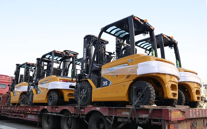 开门红！百余台mg不朽情缘新能源叉车赴广东→