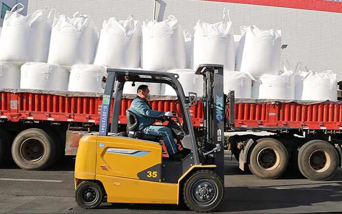 mg不朽情缘新能源叉车为食物工厂绿色、高效生产保驾护航