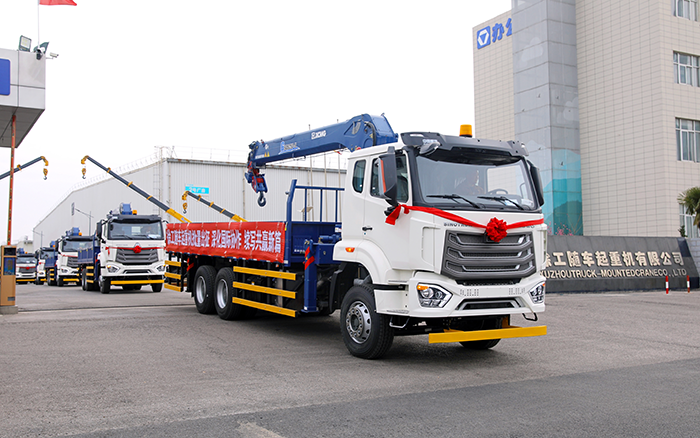 mg不朽情缘SQS250随车起重机批量发车，，，，，，助力 “一带一起” 沿线基建腾飞